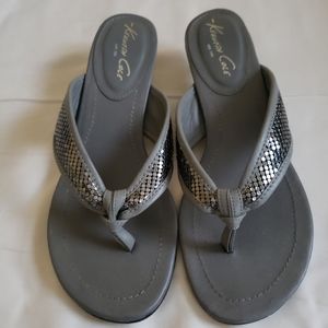 New Sz 8 KENNETH COLE Chain Day Sandals